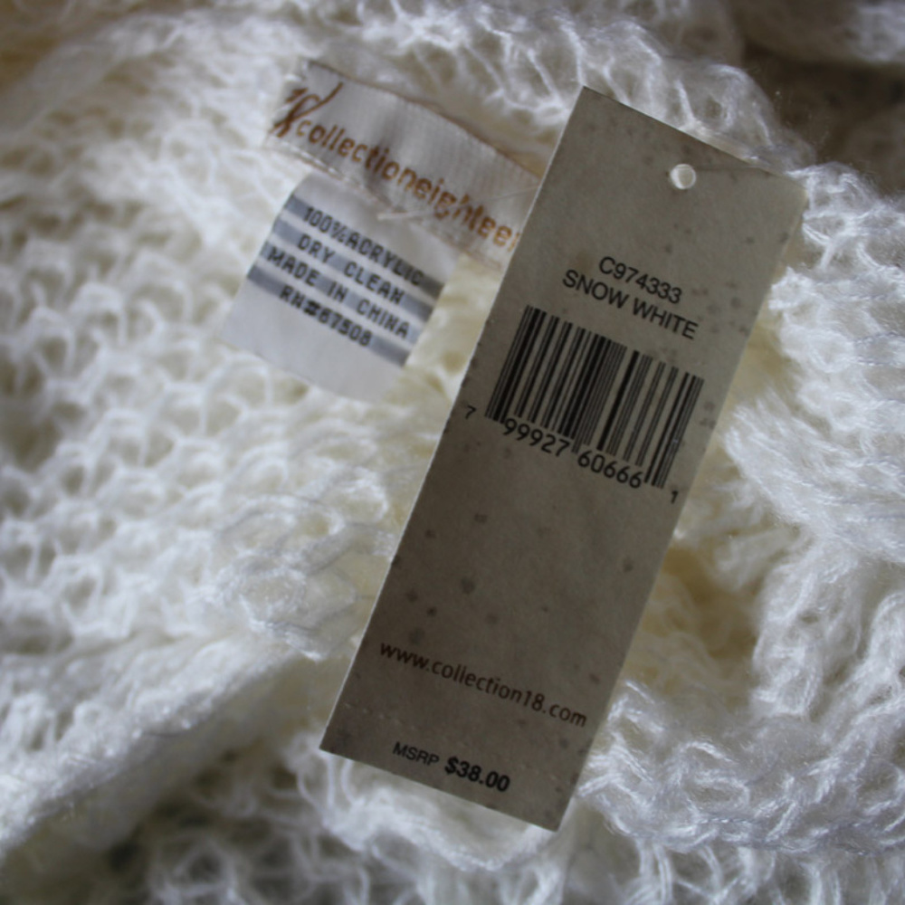 Ivory Snow Blanket Scarf, Brand New with Tags
